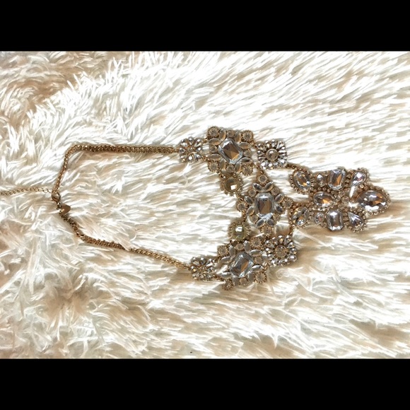 ๐ฆ๐ถ๐น๐๐ฒ๐ฟ ๐ฆ๐๐ฎ๐๐ฒ๐บ๐ฒ๐ป๐ ๐ก๐ฒ๐ฐ๐ธ๐น๐ฎ๐ฐ๐ฒ - Picture 3 of 4